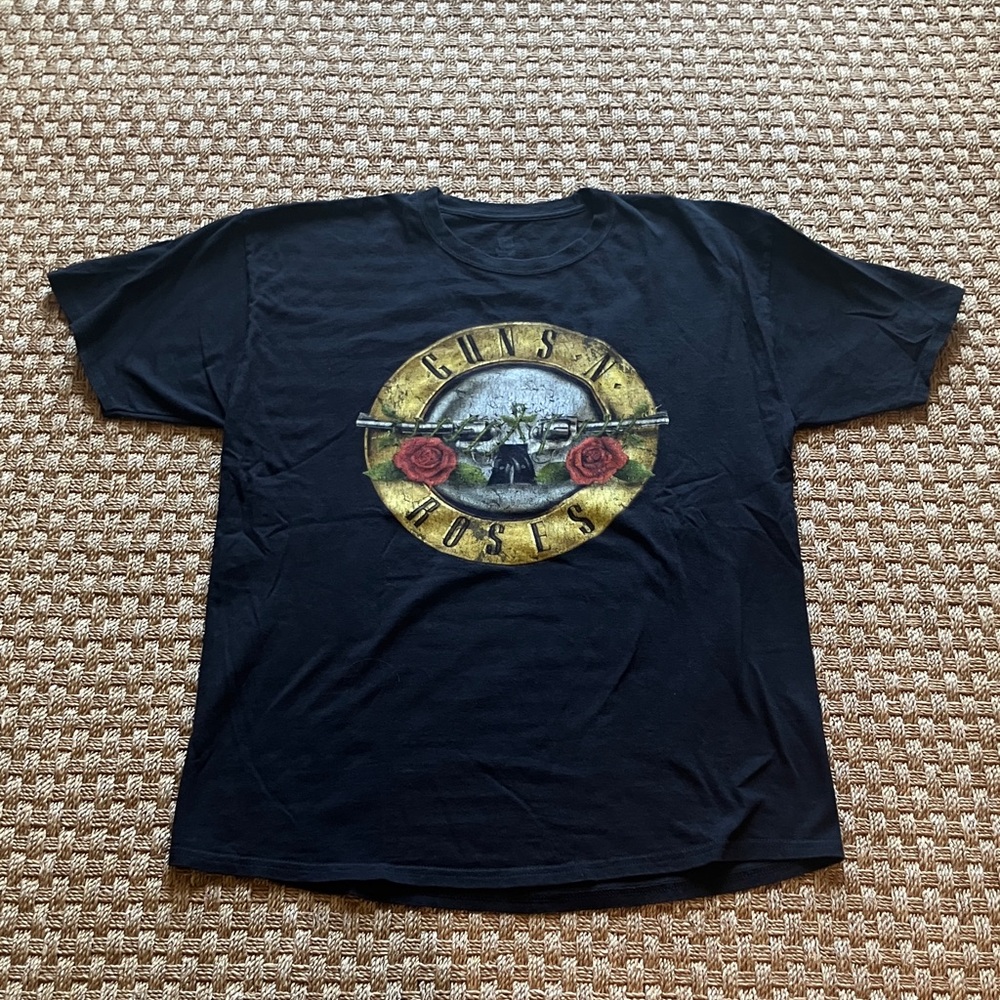 Black Guns N' Roses Tee